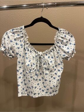 Floral Puff Sleeve Top